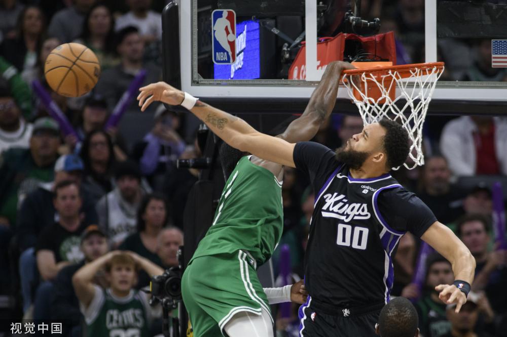 王刚用自己 王刚用自己