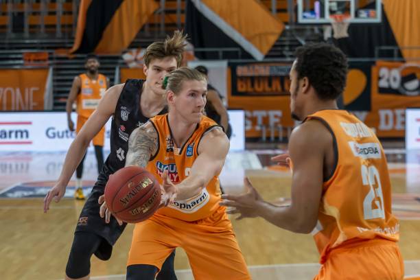 崛起的运动 崛起的运动